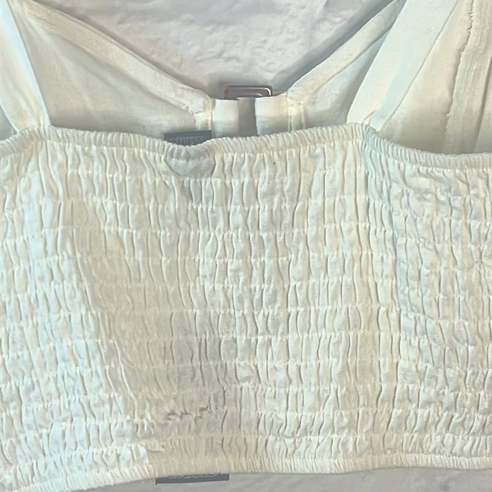 Wild Fable Cream  Buckle Accent Cropped Linen Tank Top Size Medium - Picture 4 of 10